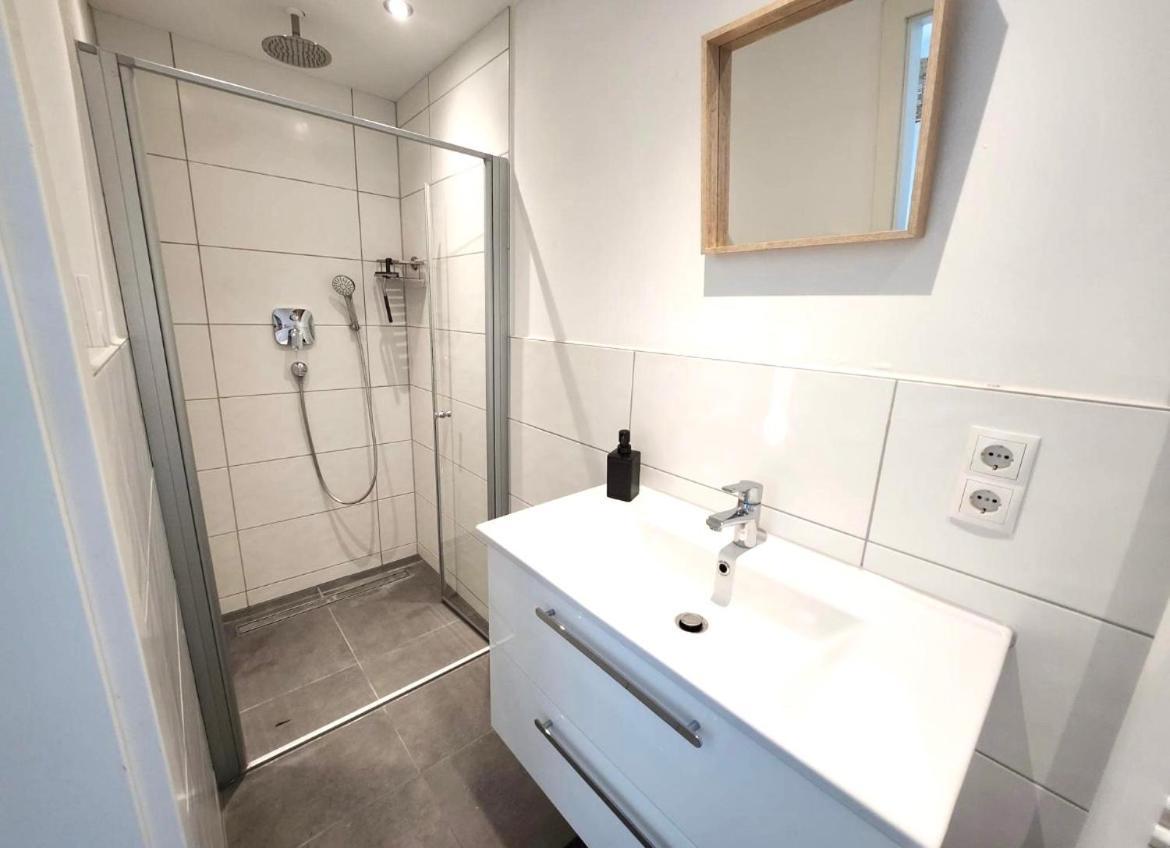 Modernes Apartment Mit Wifi, Aufzug & Kostenlos Parken El-Living Augsburgo Exterior foto