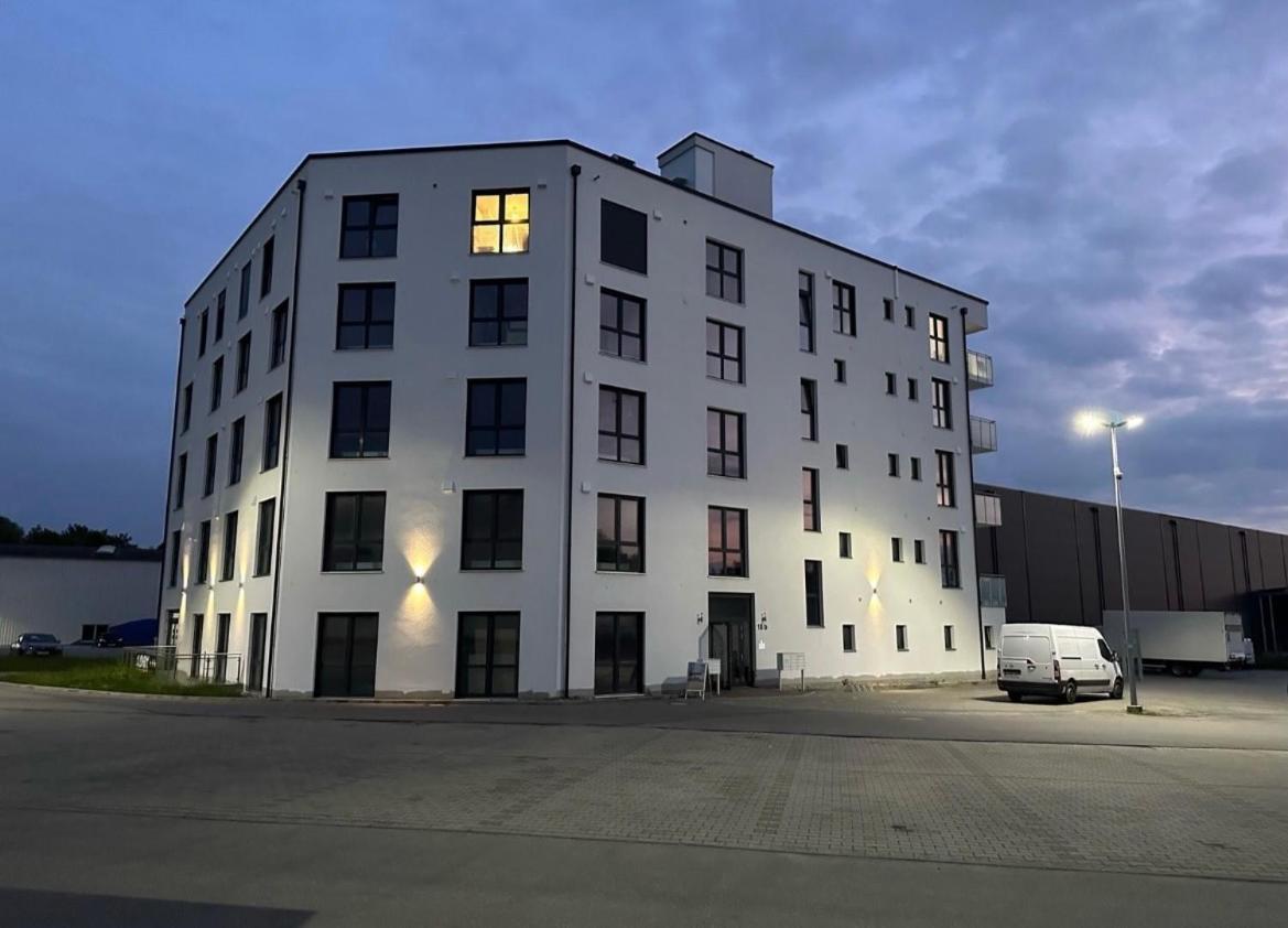 Modernes Apartment Mit Wifi, Aufzug & Kostenlos Parken El-Living Augsburgo Exterior foto
